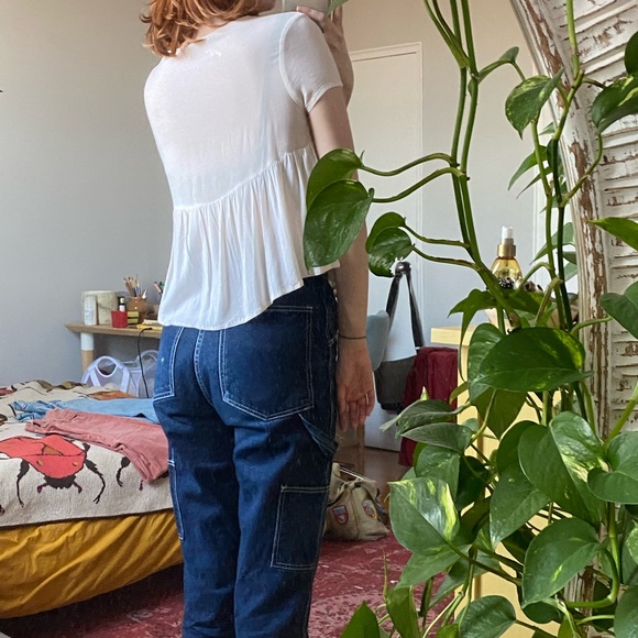 Urban Outfitters Kimchi Blue Sheer Keyhole Short Sleeve Blouse - Picture 3 of 3